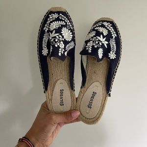 Soludos slip ins